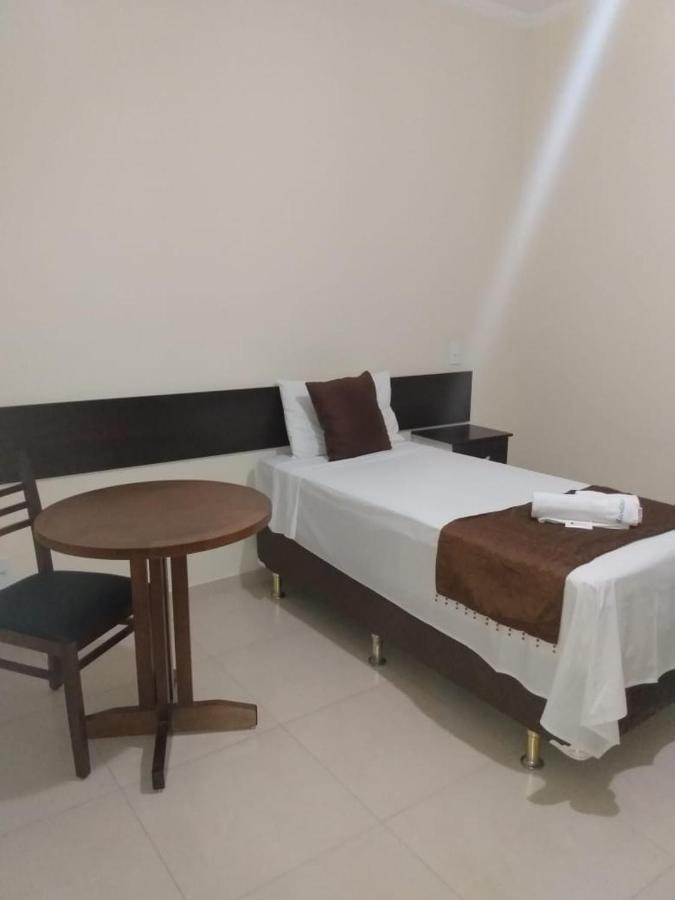 Hotel Martins Pouso Alegre Exterior foto