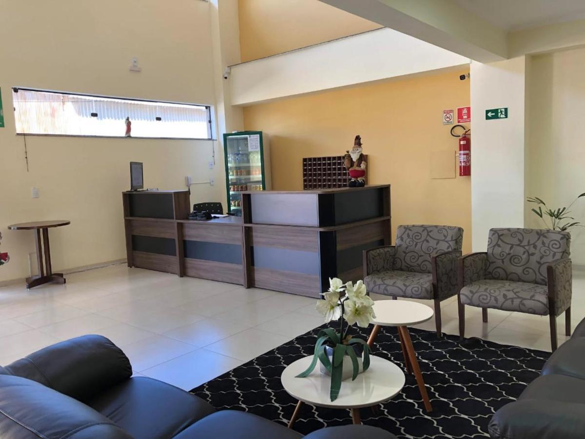 Hotel Martins Pouso Alegre Exterior foto